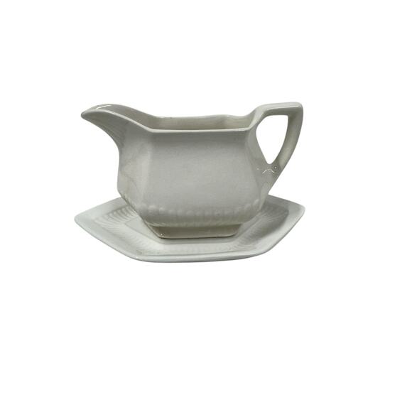 Vintage Wm Adams and Son Real English‎ Ironstone Gravy Boat and Plate. Read. - Picture 1 of 13
